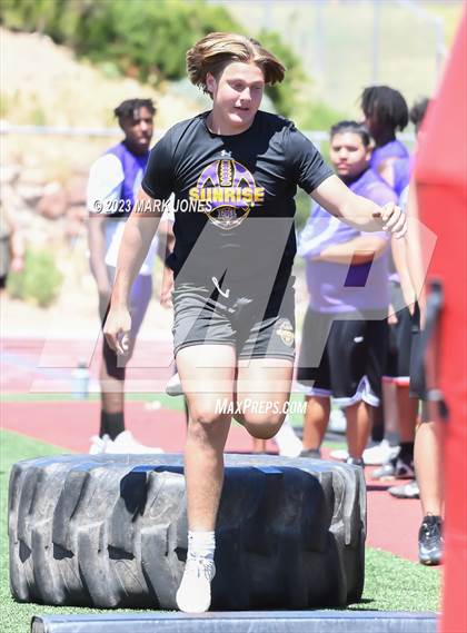 Thumbnail 1 in Big Man Contest (Mingus 7 on 7 Tournament) photogallery.