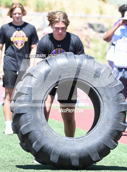 Thumbnail 3 in Big Man Contest (Mingus 7 on 7 Tournament) photogallery.
