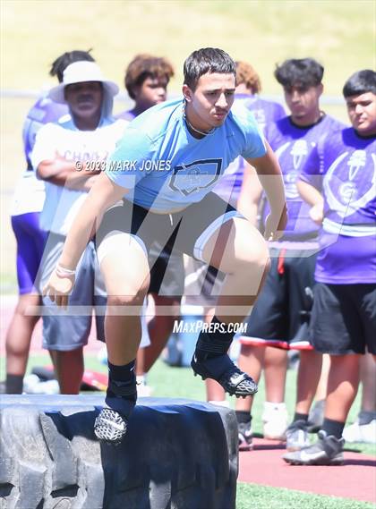 Thumbnail 2 in Big Man Contest (Mingus 7 on 7 Tournament) photogallery.