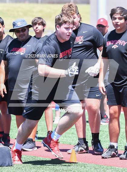 Thumbnail 1 in Big Man Contest (Mingus 7 on 7 Tournament) photogallery.
