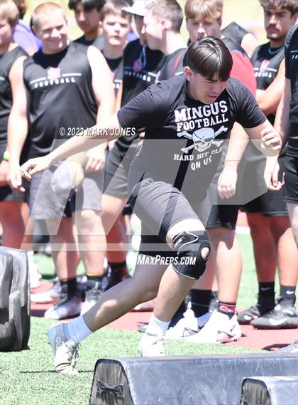 Thumbnail 3 in Big Man Contest (Mingus 7 on 7 Tournament) photogallery.