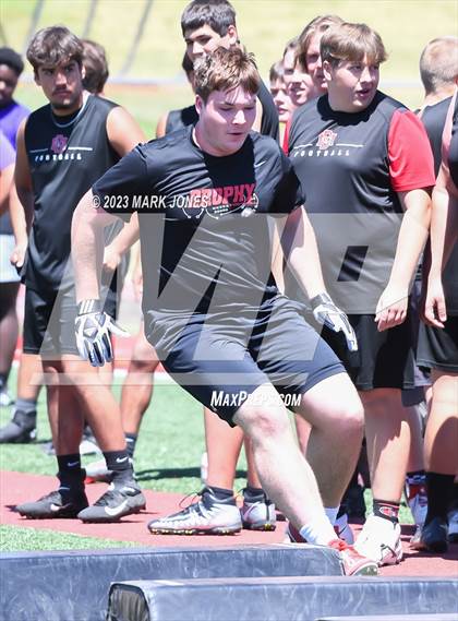 Thumbnail 2 in Big Man Contest (Mingus 7 on 7 Tournament) photogallery.