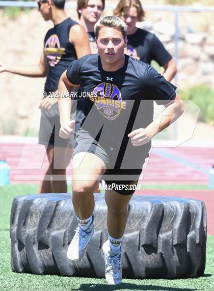 Thumbnail 3 in Big Man Contest (Mingus 7 on 7 Tournament) photogallery.