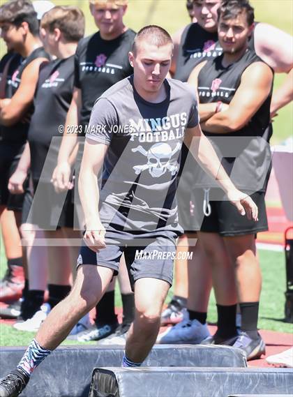 Thumbnail 1 in Big Man Contest (Mingus 7 on 7 Tournament) photogallery.