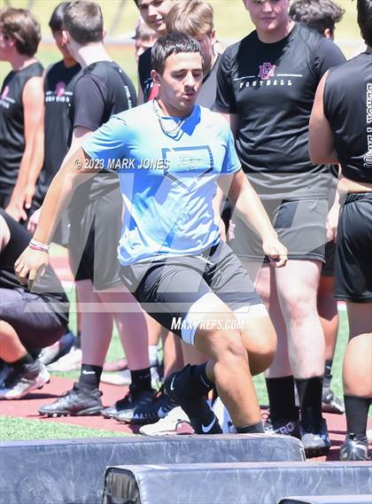 Thumbnail 1 in Big Man Contest (Mingus 7 on 7 Tournament) photogallery.