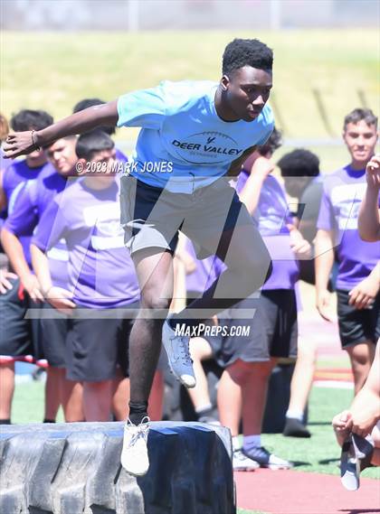 Thumbnail 3 in Big Man Contest (Mingus 7 on 7 Tournament) photogallery.