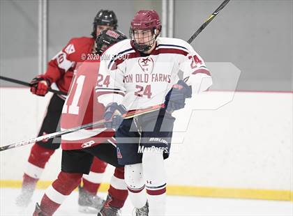 Thumbnail 3 in Avon Old Farms Varsity B @ Gunnery photogallery.