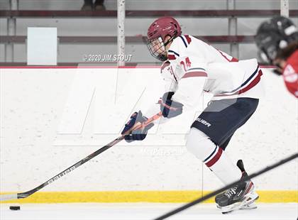 Thumbnail 2 in Avon Old Farms Varsity B @ Gunnery photogallery.
