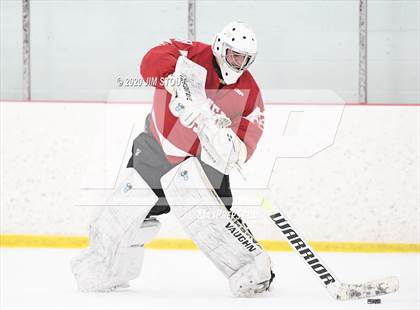 Thumbnail 2 in Avon Old Farms Varsity B @ Gunnery photogallery.