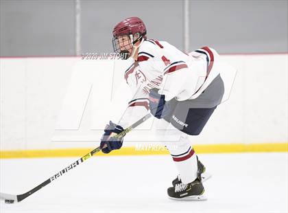 Thumbnail 2 in Avon Old Farms Varsity B @ Gunnery photogallery.