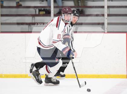 Thumbnail 1 in Avon Old Farms Varsity B @ Gunnery photogallery.