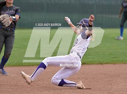 Thumbnail 2 in Reed @ Spanish Springs photogallery.