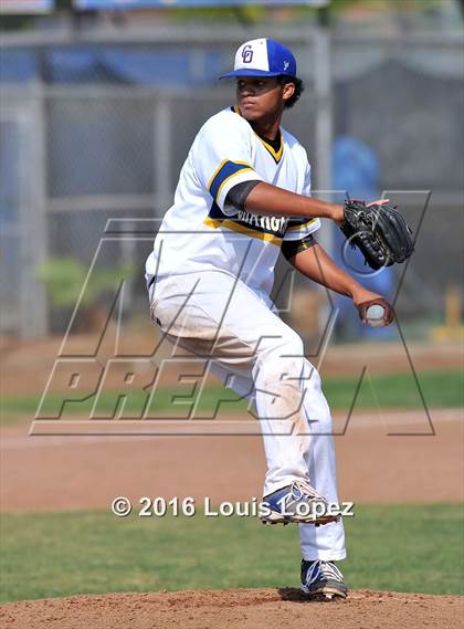 Thumbnail 2 in Chino @ Charter Oak photogallery.
