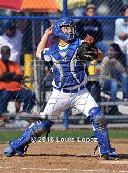 Thumbnail 1 in Chino @ Charter Oak photogallery.