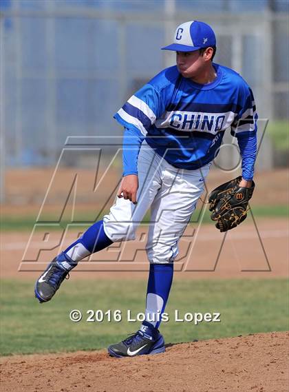 Thumbnail 1 in Chino @ Charter Oak photogallery.