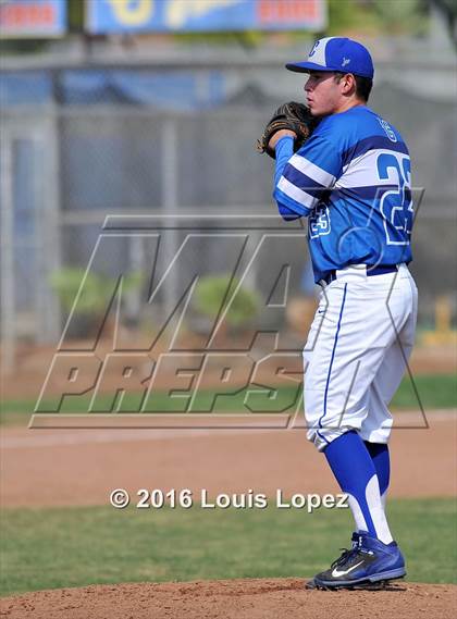 Thumbnail 1 in Chino @ Charter Oak photogallery.
