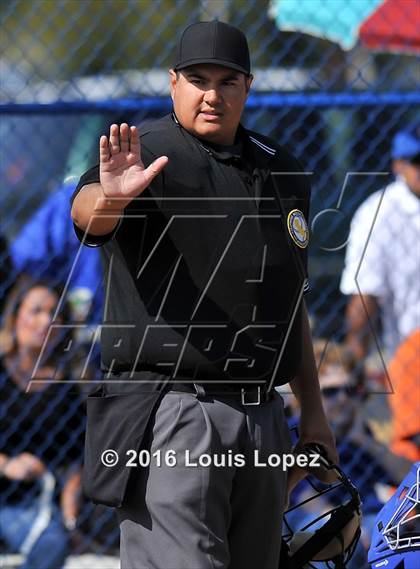 Thumbnail 3 in Chino @ Charter Oak photogallery.