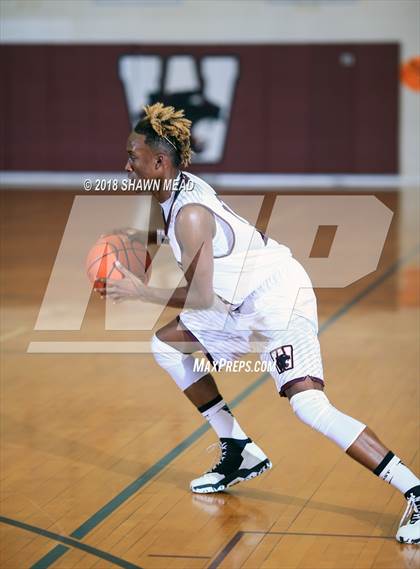 Thumbnail 1 in Watervliet vs. Coloma photogallery.