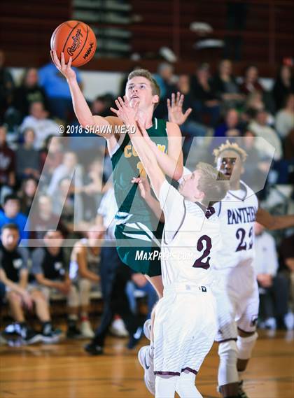 Thumbnail 1 in Watervliet vs. Coloma photogallery.