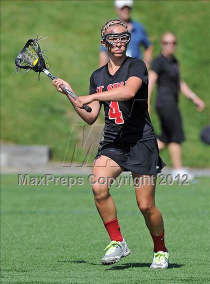 Thumbnail 2 in Mount Sinai vs Shoreham-Wading River (Section 11 Class C Final) photogallery.