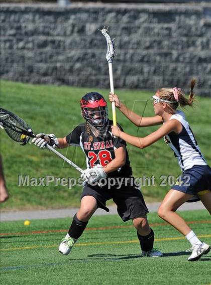 Thumbnail 1 in Mount Sinai vs Shoreham-Wading River (Section 11 Class C Final) photogallery.