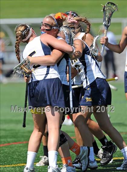 Thumbnail 3 in Mount Sinai vs Shoreham-Wading River (Section 11 Class C Final) photogallery.