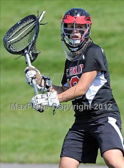 Thumbnail 2 in Mount Sinai vs Shoreham-Wading River (Section 11 Class C Final) photogallery.