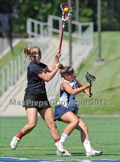 Thumbnail 3 in Mount Sinai vs Shoreham-Wading River (Section 11 Class C Final) photogallery.