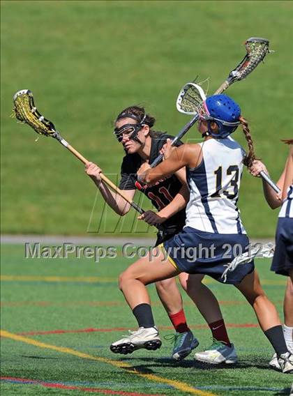 Thumbnail 3 in Mount Sinai vs Shoreham-Wading River (Section 11 Class C Final) photogallery.