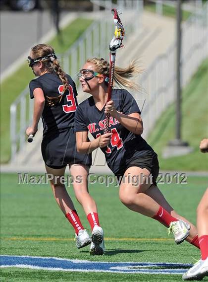 Thumbnail 2 in Mount Sinai vs Shoreham-Wading River (Section 11 Class C Final) photogallery.