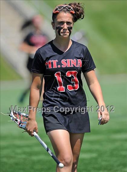 Thumbnail 2 in Mount Sinai vs Shoreham-Wading River (Section 11 Class C Final) photogallery.