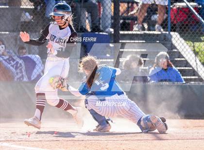 Thumbnail 1 in Silver Creek vs. Pueblo Central (CHSAA 4A Semifinal) photogallery.