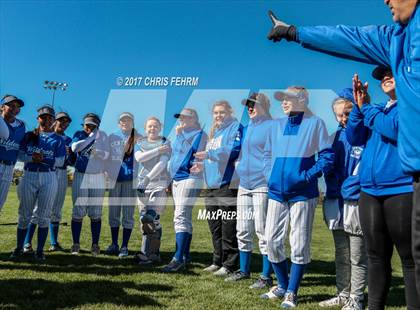 Thumbnail 2 in Silver Creek vs. Pueblo Central (CHSAA 4A Semifinal) photogallery.