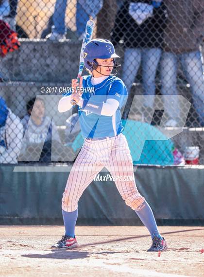 Thumbnail 3 in Silver Creek vs. Pueblo Central (CHSAA 4A Semifinal) photogallery.