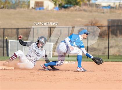 Thumbnail 3 in Silver Creek vs. Pueblo Central (CHSAA 4A Semifinal) photogallery.