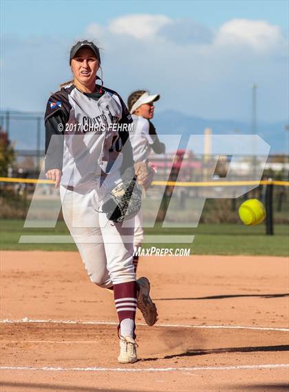Thumbnail 1 in Silver Creek vs. Pueblo Central (CHSAA 4A Semifinal) photogallery.