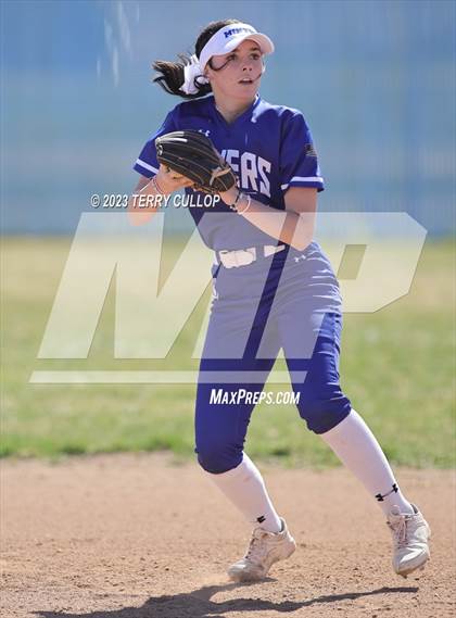 Thumbnail 3 in Bingham @ West Jordan photogallery.