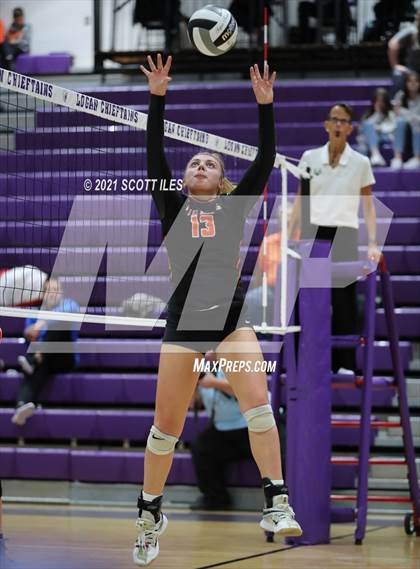 Thumbnail 1 in Westfall vs. Wheelersburg (OHSAA D3 Regional) photogallery.
