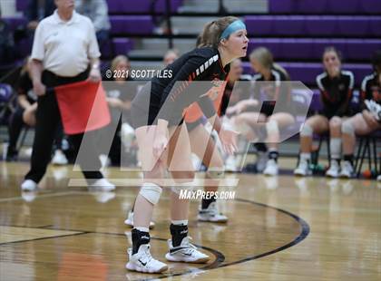 Thumbnail 2 in Westfall vs. Wheelersburg (OHSAA D3 Regional) photogallery.