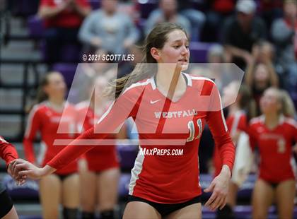 Thumbnail 1 in Westfall vs. Wheelersburg (OHSAA D3 Regional) photogallery.