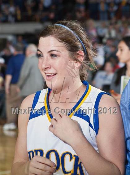 Thumbnail 1 in Poth vs. Brock (UIL 2A Final) photogallery.