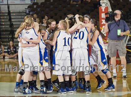 Thumbnail 3 in Poth vs. Brock (UIL 2A Final) photogallery.