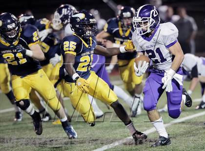 Thumbnail 1 in Baldwin vs. Central Catholic (WPIAL AAAA 1st Round) photogallery.