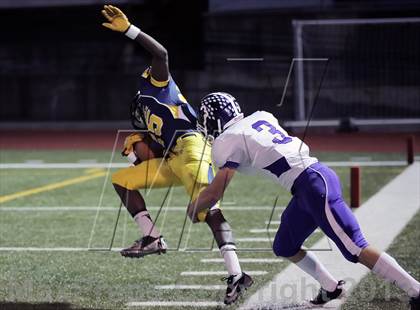 Thumbnail 2 in Baldwin vs. Central Catholic (WPIAL AAAA 1st Round) photogallery.