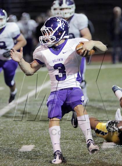 Thumbnail 1 in Baldwin vs. Central Catholic (WPIAL AAAA 1st Round) photogallery.