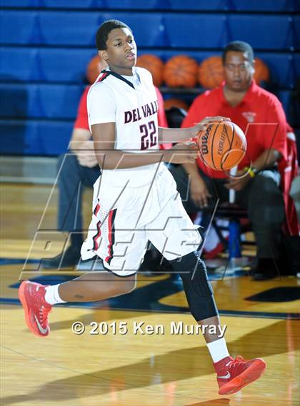 Thumbnail 3 in Del Valle vs Atascocita (Insperity Holiday Classic) photogallery.