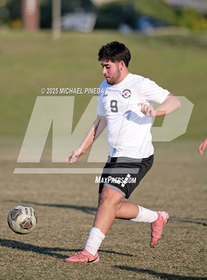 Thumbnail 3 in Westminster vs Calvary Chapel photogallery.