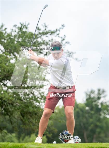 Thumbnail 2 in UIL 3A Boys Golf Finals photogallery.