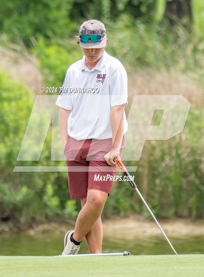 Thumbnail 2 in UIL 3A Boys Golf Finals photogallery.