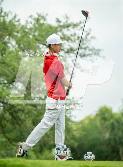 Thumbnail 3 in UIL 3A Boys Golf Finals photogallery.